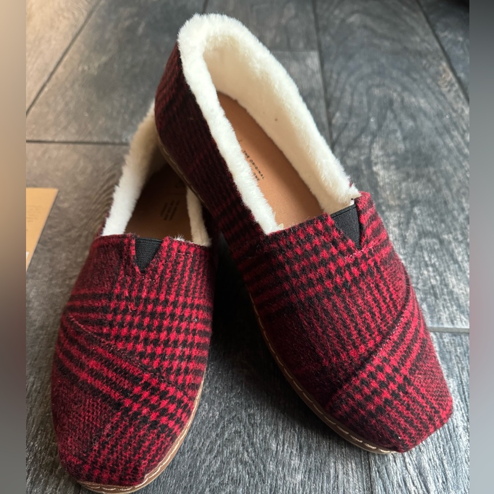 Women’s Tom’s sleepers